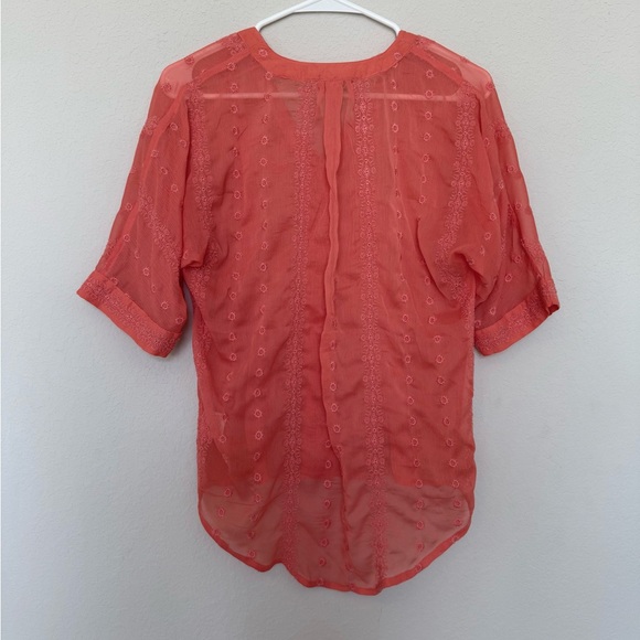 Olive & Oak Coral Sheer Blouse - Picture 5 of 9